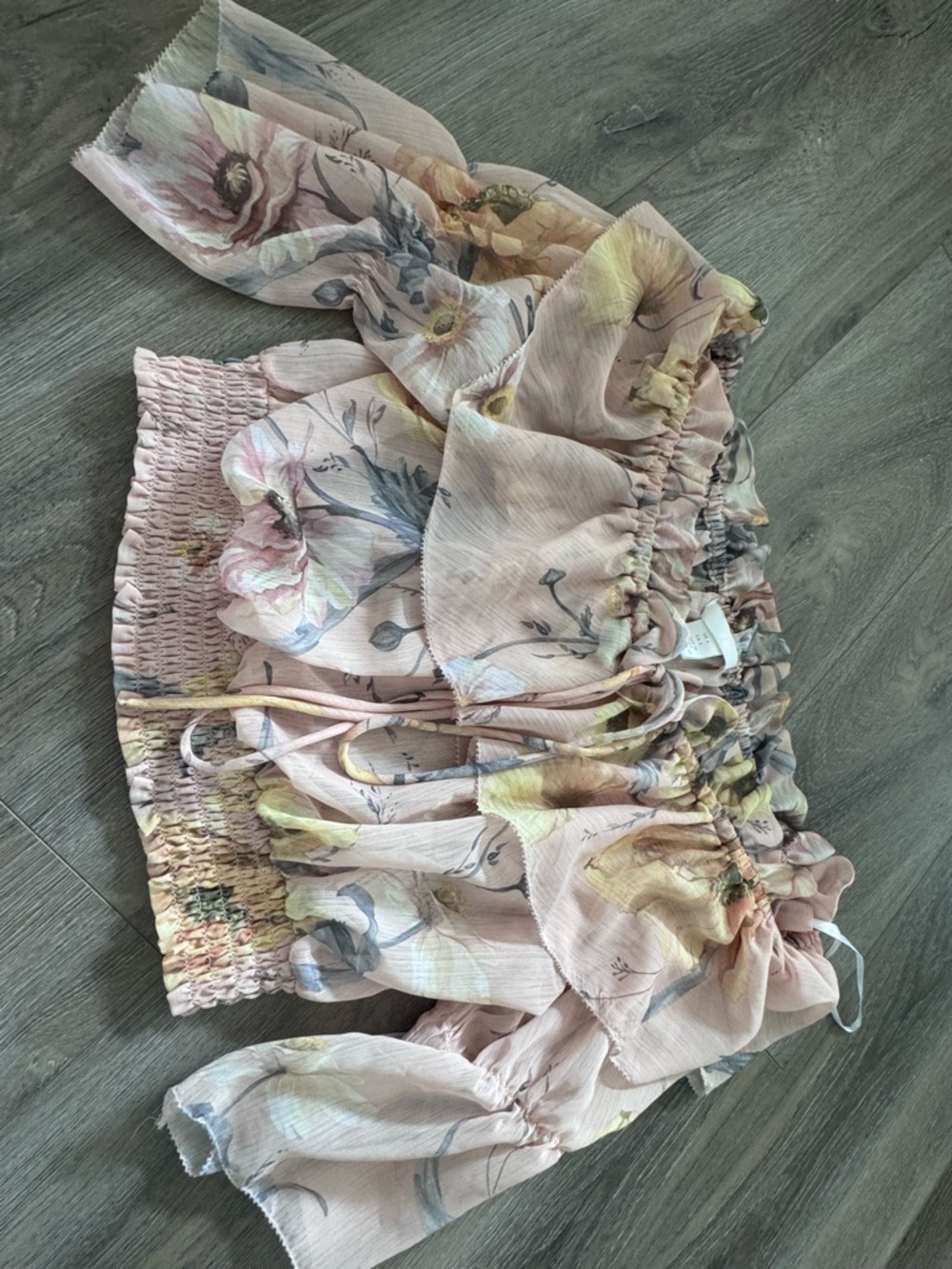H&M Pink Floral Off-Shoulder Ruffle Crop Top - Picture 2 of 3